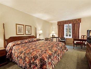 Ramada Inn 1776 Williamsburg Dış mekan fotoğraf